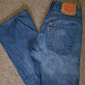 513 Classic Red Tag Levi’s size 16 (Jr. kids) 28/28